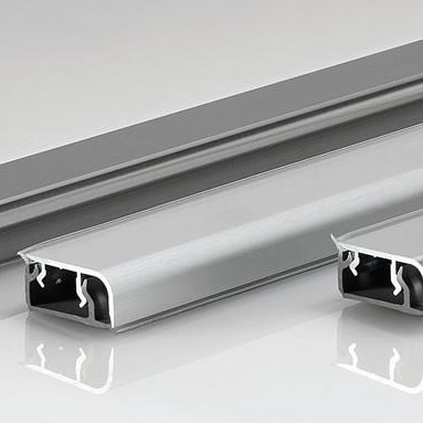 Плинтус алюминиевый прямоугольный